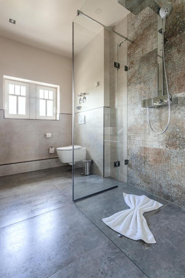 Hotel & Restaurant Roedersaal Grossrohrsdorf ภายนอก รูปภาพ