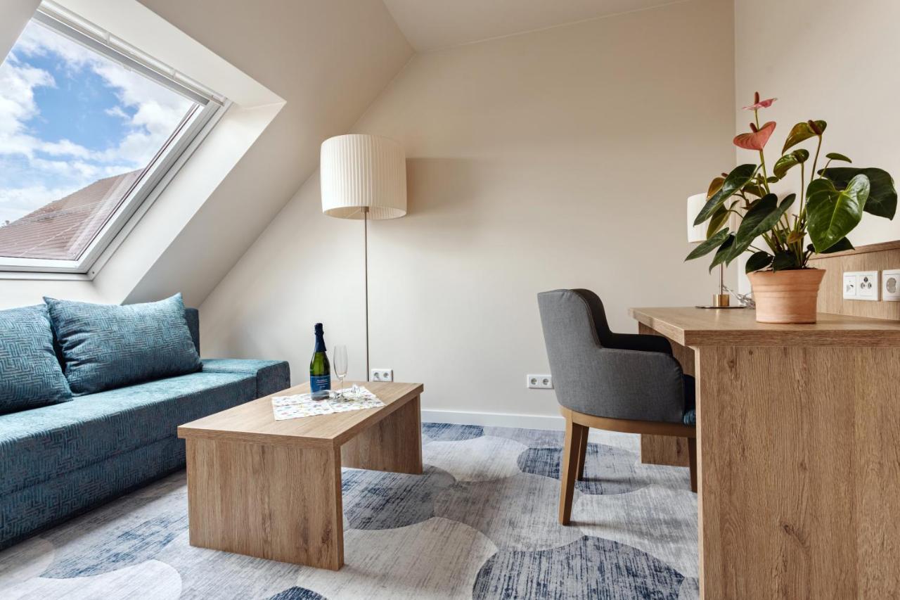 Hotel & Restaurant Roedersaal Grossrohrsdorf ภายนอก รูปภาพ